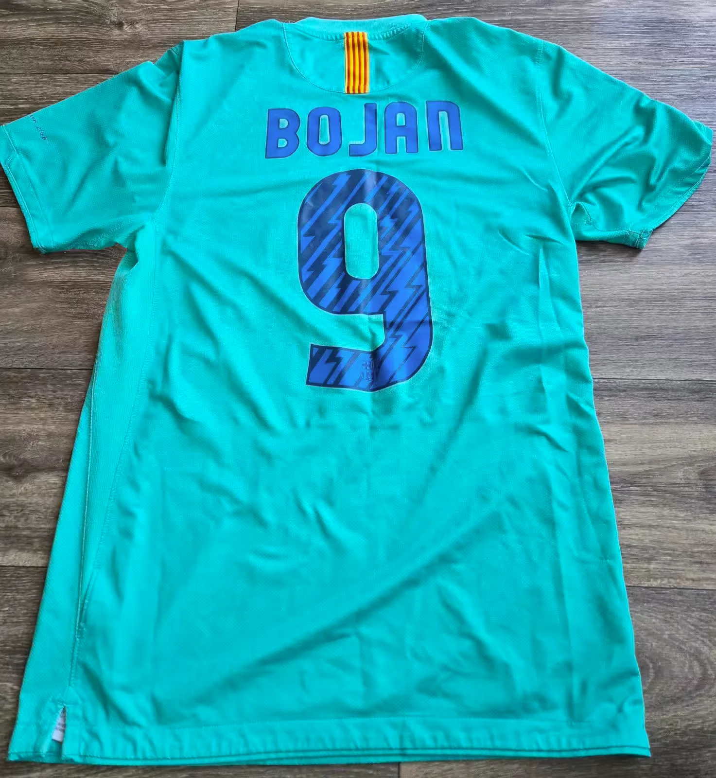 FC Barcelona Camiseta 2010 2011 Retro - FC Barcelona Fotbollströja 25/26 | trojzonen