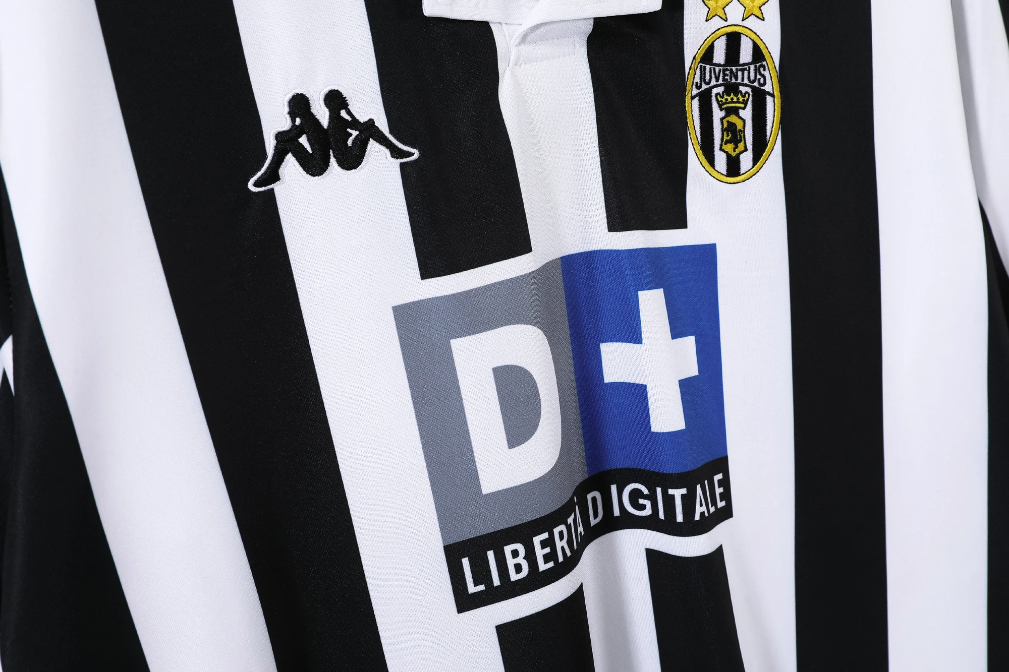 Juventus Tröja 2000 Retro - Juventus Retro Tröja | trojzonen