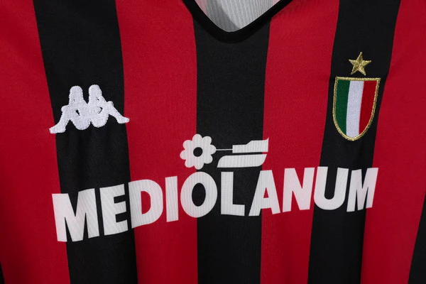 AC Milan Tröja Retro - AC Milan Retro Tröja | trojzonen
