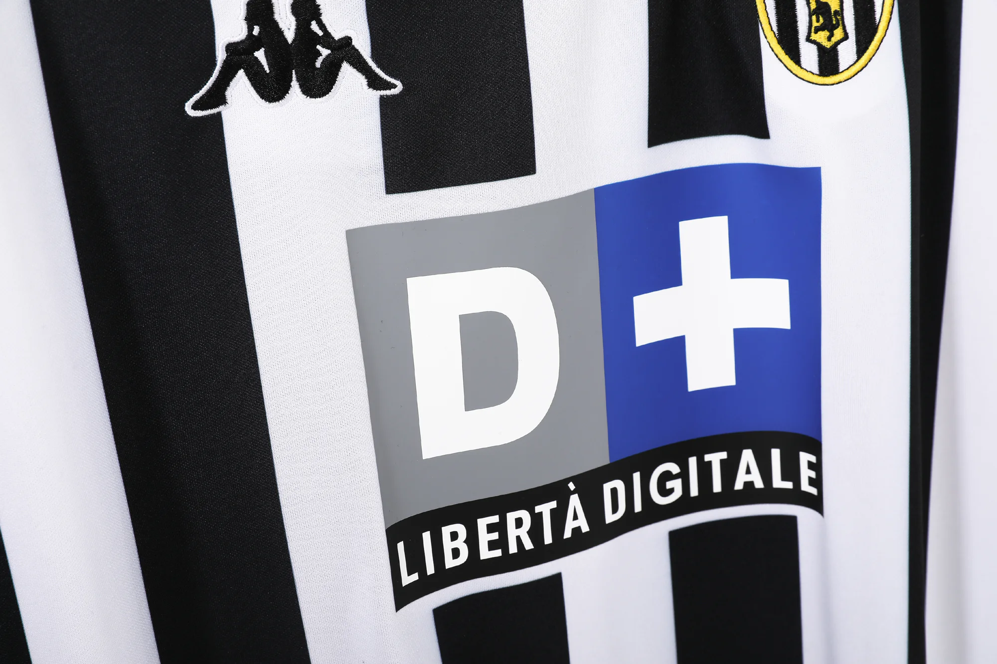 Juventus Tröja 2000 Retro - Juventus Retro Tröja | trojzonen