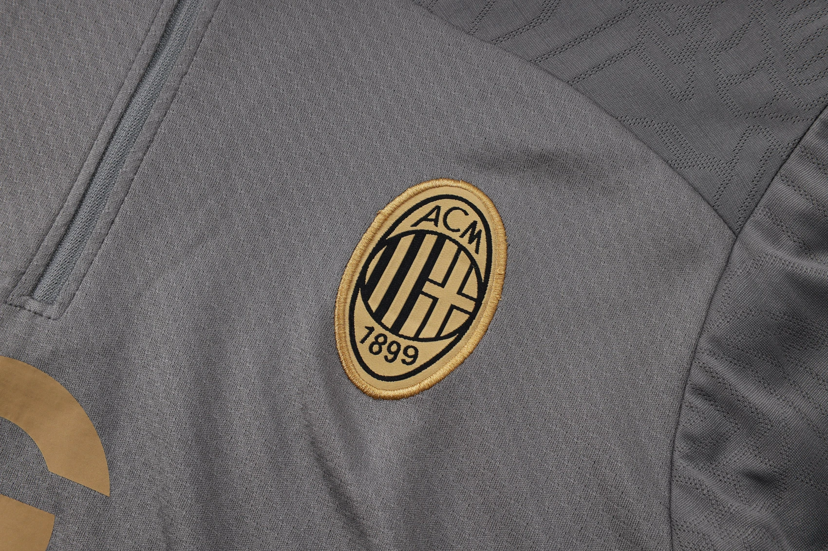 Tröja 2024 2025 - AC Milan Träningsoverall 25/26 | trojzonen