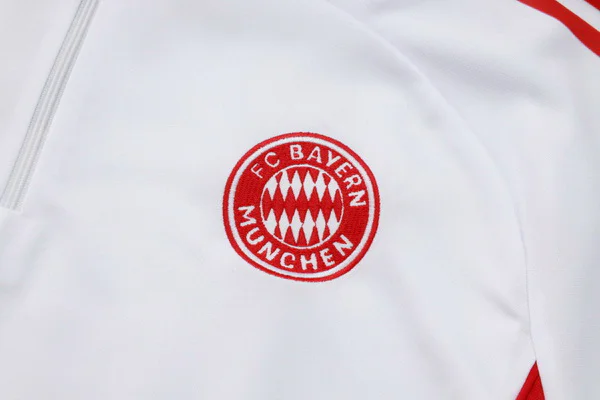 Tröja 2025 2026 - Bayern München Träningsoverall 25/26 | trojzonen
