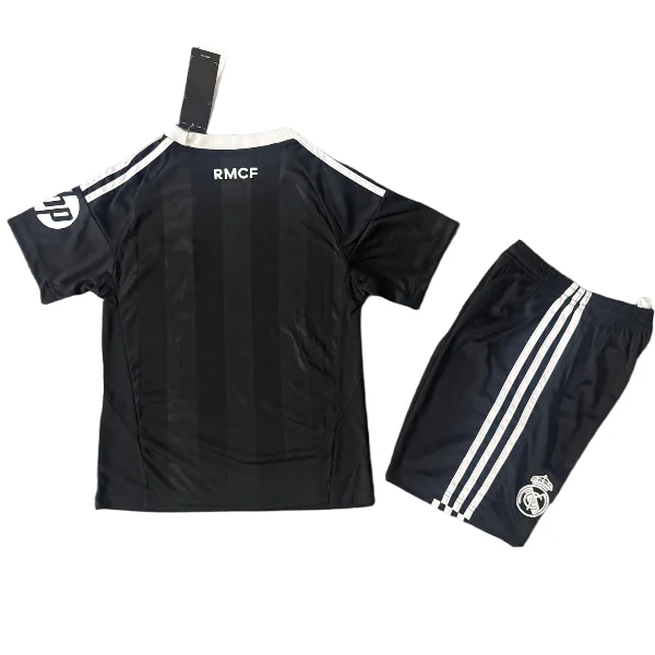Tröja 2025 2026 - Real Madrid Barntröja | trojzonen