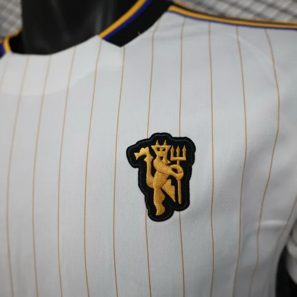 Manchester United Tröja 2025 2026 | trojzonen
